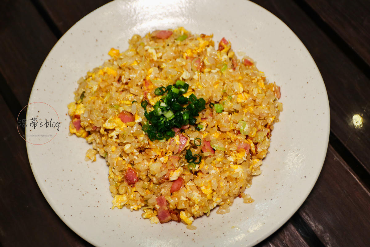 沖繩本部町美食|食事処 千(せん):近美麗海水族館,在地人才知道的寶藏居酒屋 - 第22張圖 チャーハン|800日幣