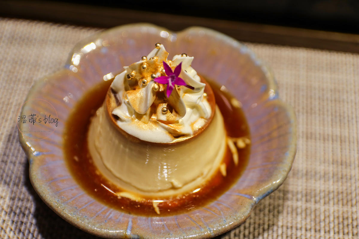 桃園藝文特區美食「本壽司」高級無菜單料理,情侶約會聚餐都適合 - 第26張圖 焦糖布丁