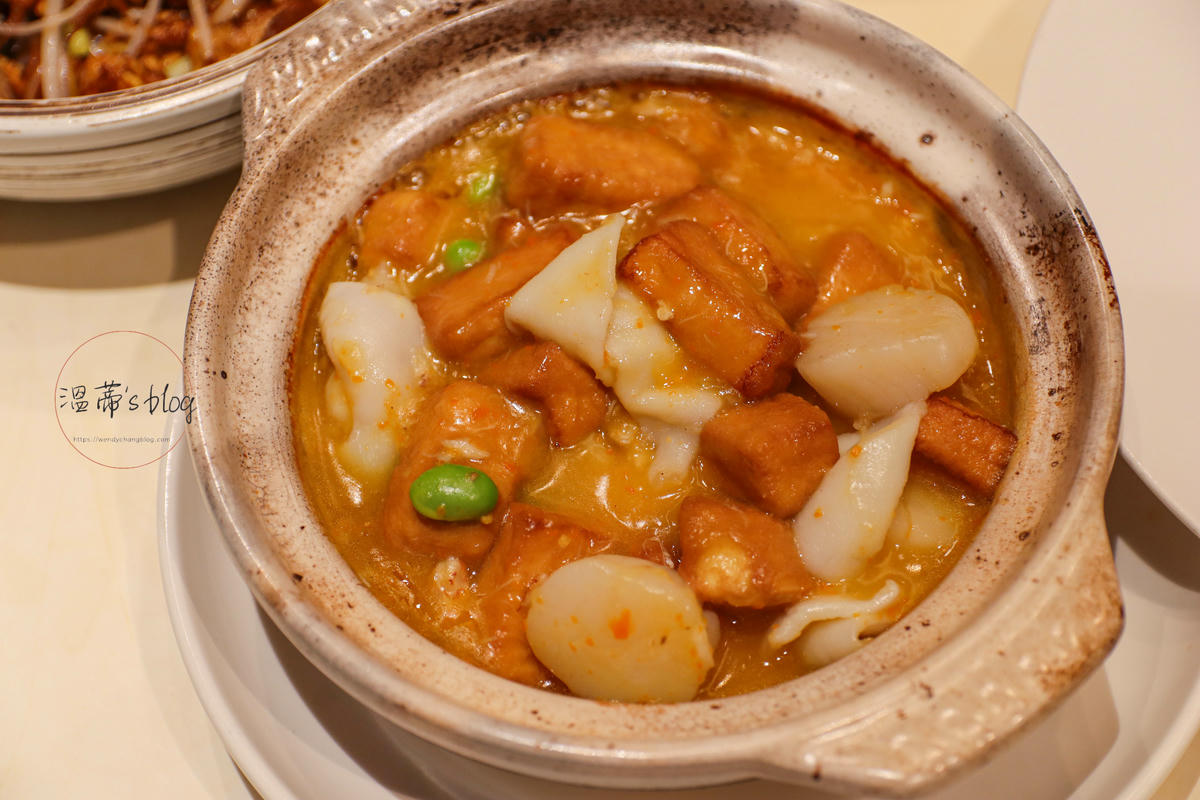 蟹粉海鮮豆腐煲780元