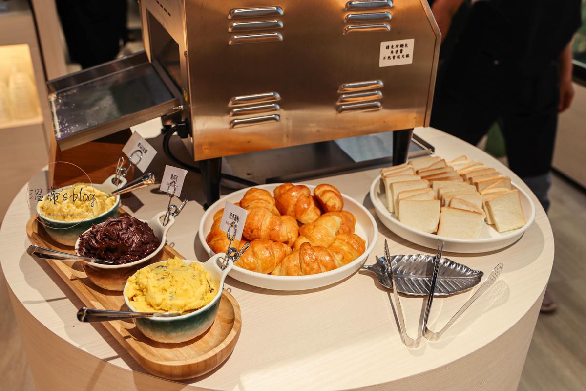 桃園八德餐廳「㵘光」599元Buffet 吃到飽,湖景景觀+20多道料理一次享用 - 第13張圖 㵘光自助餐