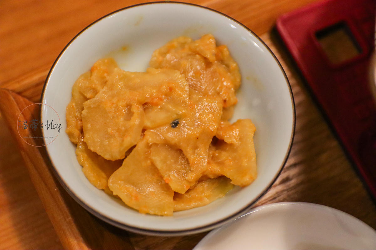 鹿港美食餐廳「禾火食堂」在地人推薦的家常料理,充滿人情味的食堂-附菜單 - 第16張圖 梅子苦瓜燉雞湯390元